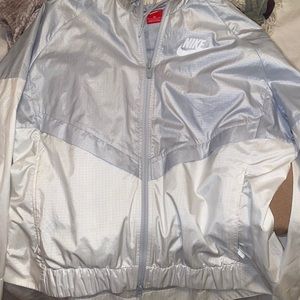 Nike wind breaker
